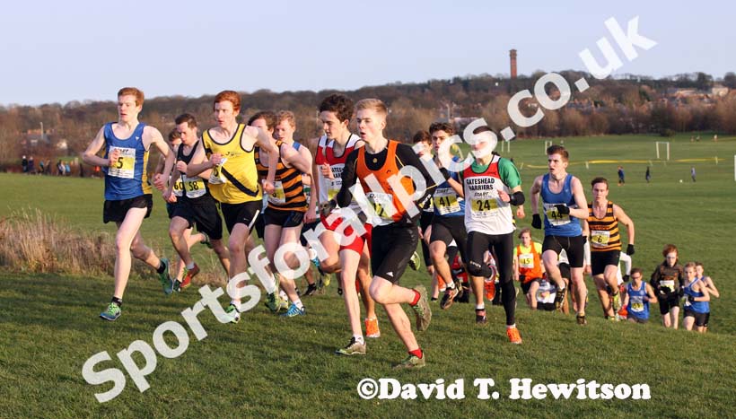 The start of the under-17 mens North Eastern Cross Country, Champs., Temple Park, South Shields. Photo: David T. Hewitson/Sports for All Pics
